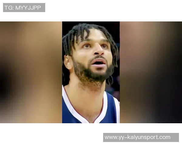 裁判最后时刻连判三分犯规穆雷罚球失误错失绝平良机