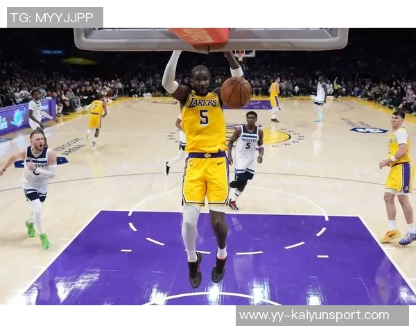 纳什质疑艾顿的积极性若只愿飘外线对湖人无益 纳什质疑艾顿的积极性若只愿飘外线对湖人无益